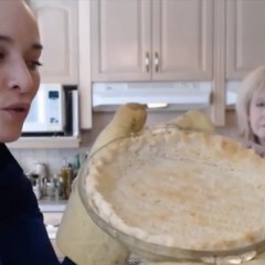 How to Bake Mom’s Classic Pie Crust + Video