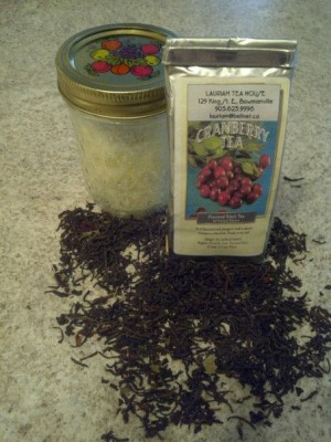 Black Looseleaf Tea with Lemon Zest Flavored Finishing Sugar - CookingWithKimberly.com