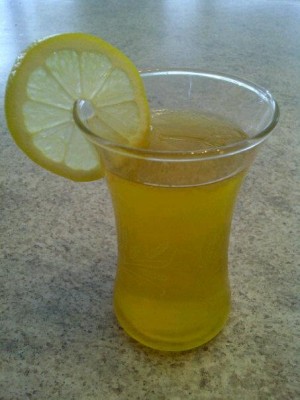 Ginger Lemon Iced Tea - http://CookingWithKimberly.com