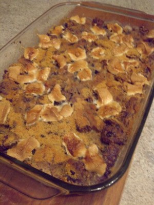 Smores Bread Pudding - http://CookingWithKimberly.com