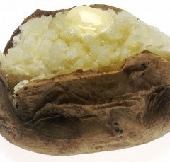 How to Cook Quick Baked Potatoes in the Microwave