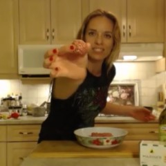How to Cook Meatballs & Gravy + Video
