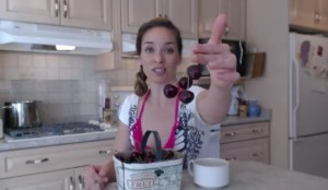 Web Chef Review: Ontario Sweet Cherries at Harvest Barn Country Markets - cookingwithkimberly.com