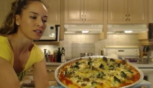 How to Bake Meatball, Broccoli & Enoki Mushroom Pizza with Roberto's Gluten-Free Crust - cookingwithkimberly.com