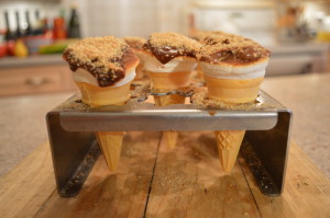 How to Make S'mores Mini Cones - cookingwithkimberly.com