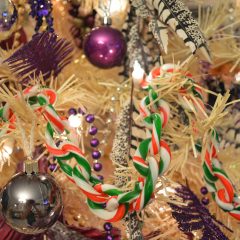 How to Make Candy Cane Chain Garland Christmas Ornaments Video