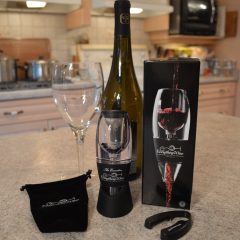 Web Chef Review: Everything Wine Aerator & 4 Wheel Foil Cutter Gift Set