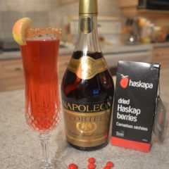 How to Make Fizzy Hask-Apple Cocktails Video