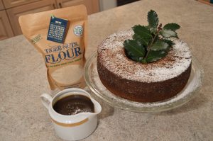 Gluten Free Tiger Nuts Winter Spice Cake + Hot Cake Sauce - cookingwithkimberly.com