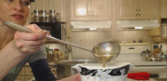 How to Cook Holiday Mushroom Turkey Gravy Video