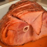 How to Cook Honey Glazed Spiral Sliced Ham - cookingwithkimberly.com