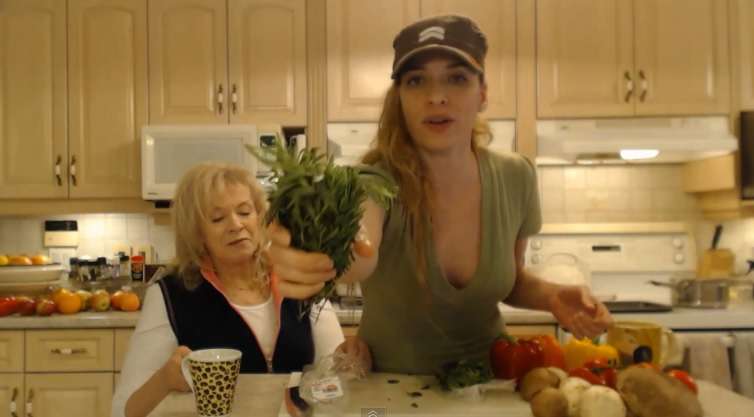 Web Chef Review: Harvest Barn Country Markets Fresh Ontario Herbs
