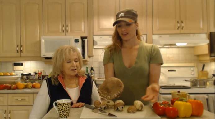 Web Chef Review: Harvest Barn Country Markets Ontario Mushrooms