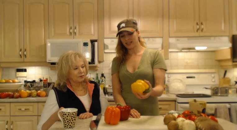Web Chef Review: Harvest Barn Country Markets Ontario Peppers