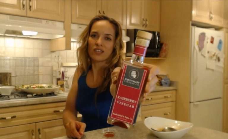 Web Chef Review: Napa Valley Vinegar Co. Raspberry Vinegar
