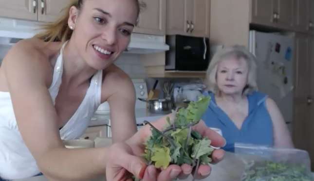 Web Chef Review: Ontario Baby Kale at Harvest Barn Country Markets