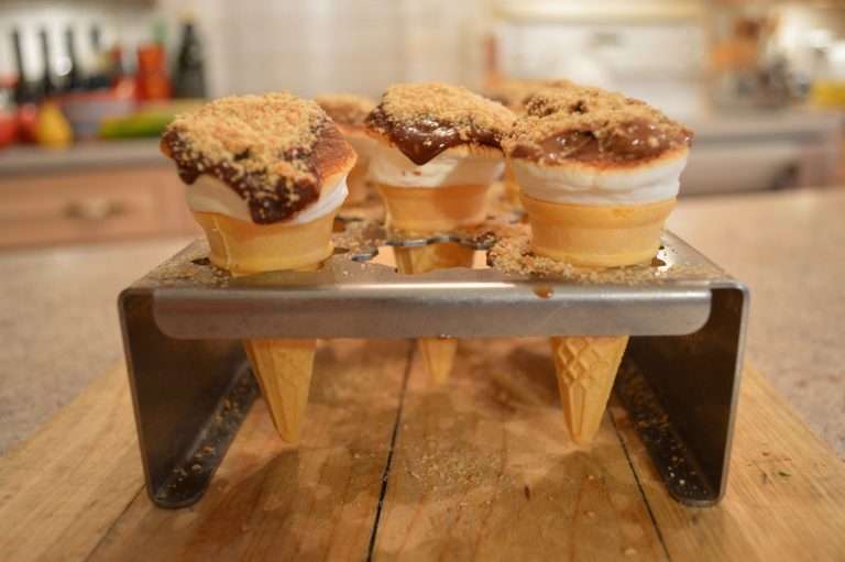 How to Make S’mores Mini Cones + Video